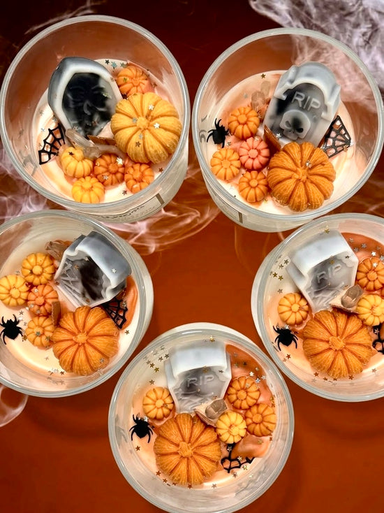HALLOWS EVE - HALLOWEEN CANDLE
